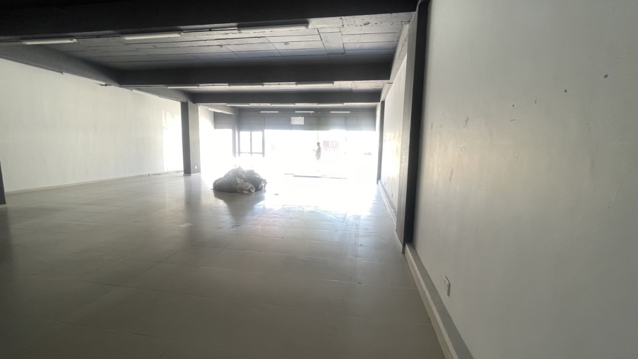 To Let commercial Property for Rent in Woodstock Western Cape